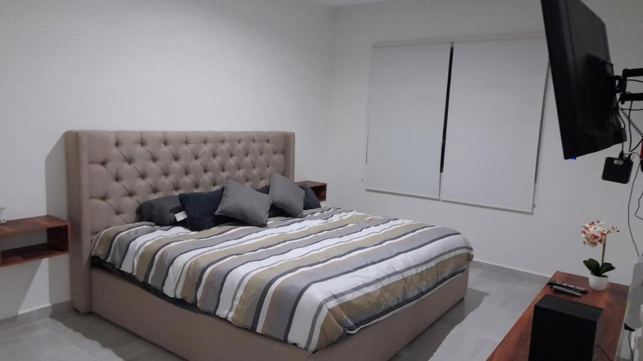 Gorgeous Apartment Hoestel Long Island! Cancun Bagian luar foto