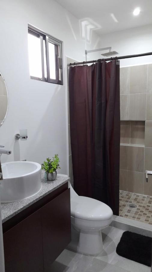 Gorgeous Apartment Hoestel Long Island! Cancun Bagian luar foto