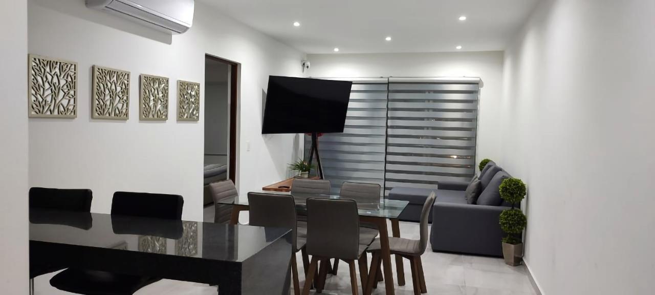 Gorgeous Apartment Hoestel Long Island! Cancun Bagian luar foto