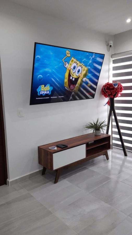 Gorgeous Apartment Hoestel Long Island! Cancun Bagian luar foto